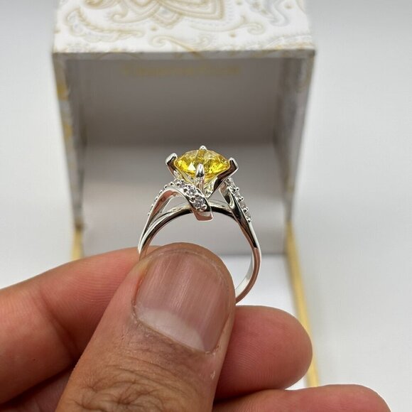 NWOT Charter Club Women's Silver Yellow Stone Cubic Zirconia Bling Ring Size 8 - Picture 6 of 7